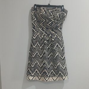 The Limited Black and Pearl Strapless Cocktail Dress Sz 2 New With Tag